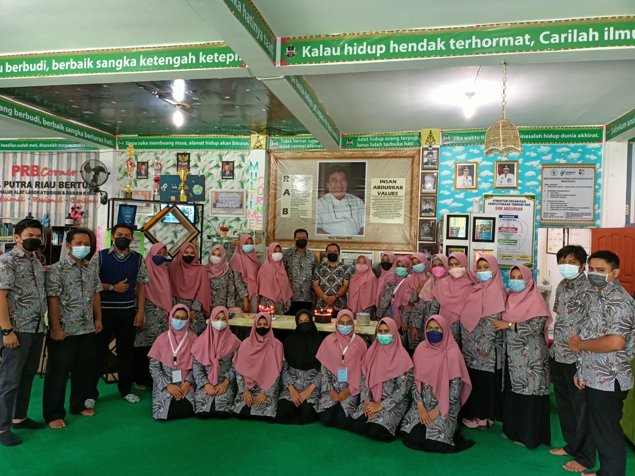 289-lomba-se-sumatera-sambut-milad-smk-abdurrab-pekanbaru-yang-ke-27